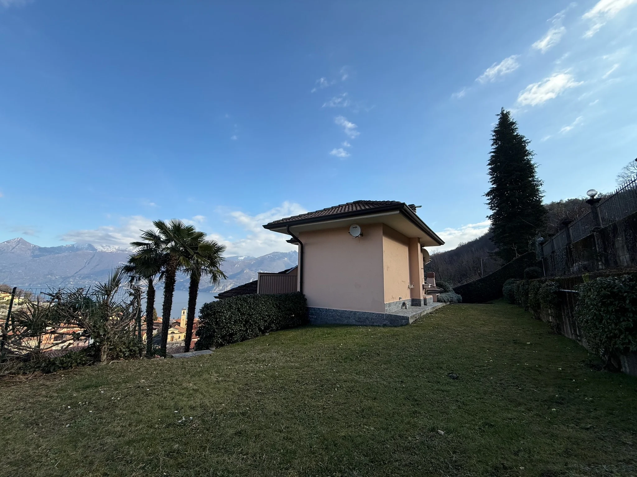 Aussenansicht – Grazia di Croce